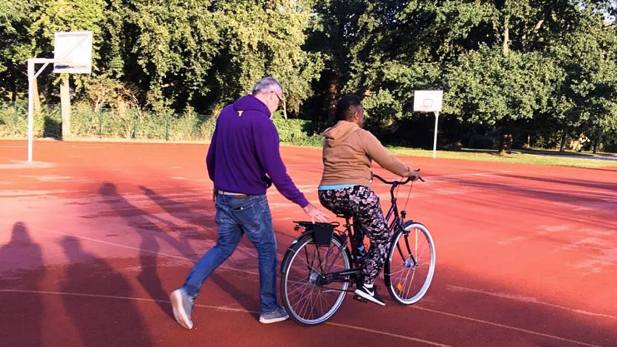 Fahrrad-Schule für Frauen