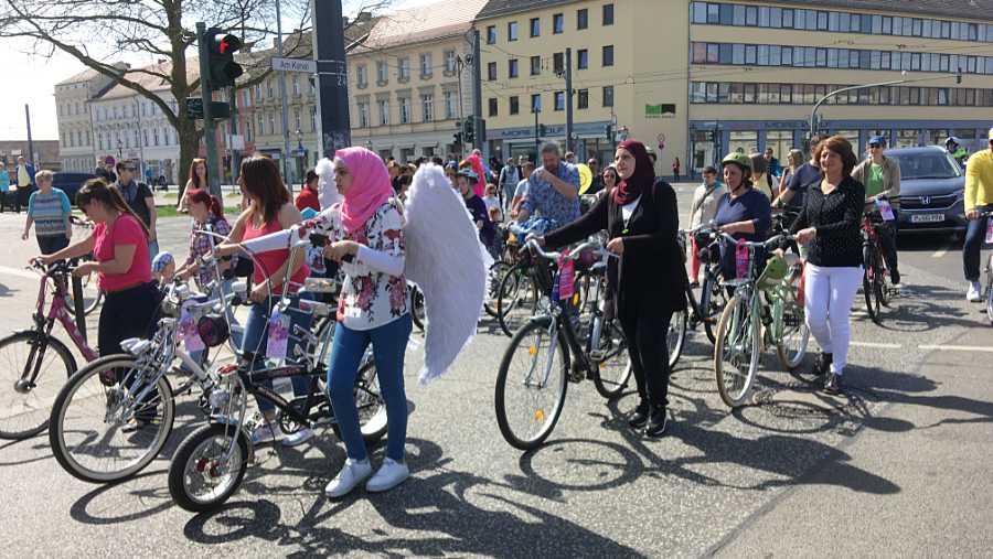 Hand in Hand Potsdam e. V. - Menschen verbinden und vernetzen